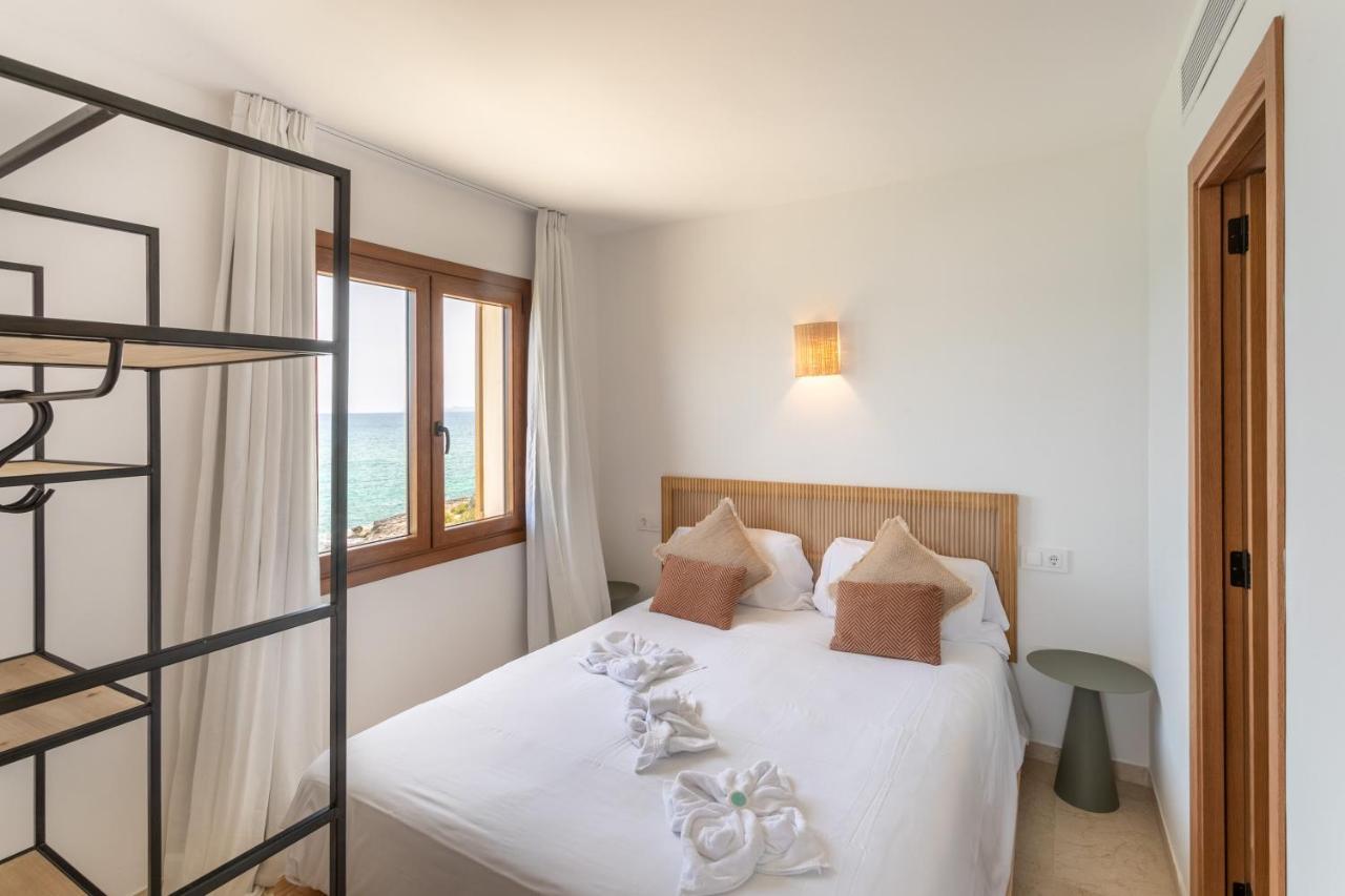Beachfront Holiday Apartment Lotja 7 - Grupo Berna Colonia de Sant Jordi Eksteriør billede